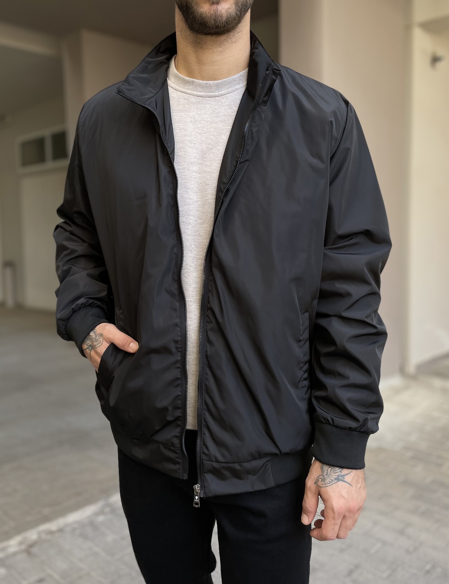 EPOS Ανδρικό μαύρο μπουφάν με γιακά και λάστιχο Plus Size EP492M